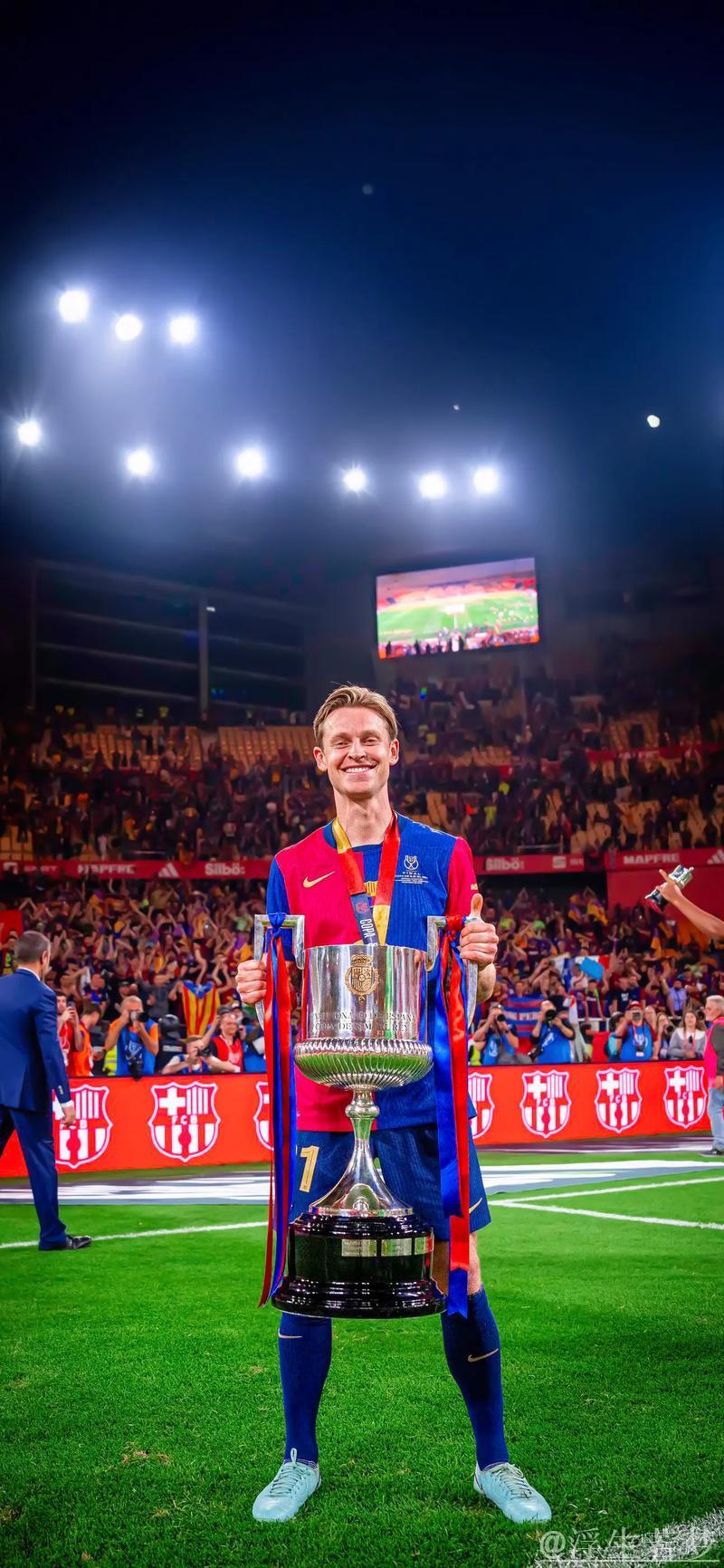 高夫夺冠 萨巴饮恨 高夫夺冠 萨巴饮恨